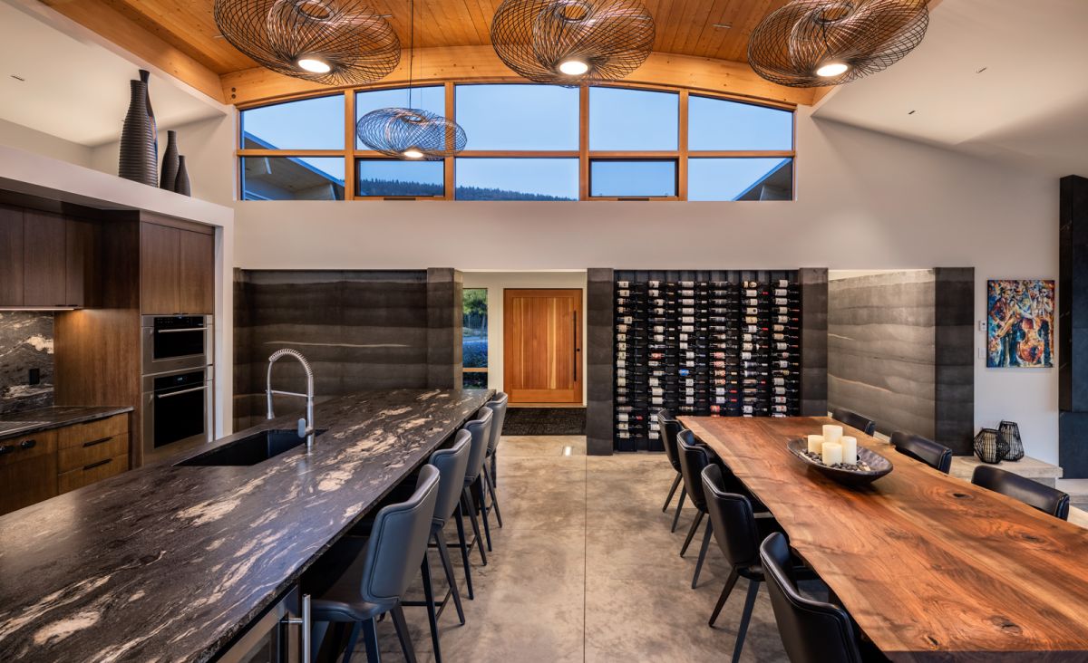 Okanagan luxury timberframe kitchen architectural interior in naramata