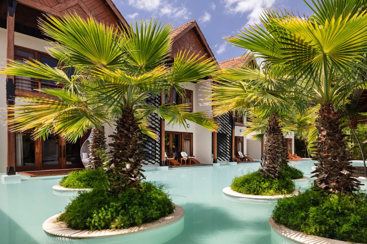 caribbean-resort-hospitality-photographer-shawn-talbot Caribbean resort hotel pool with palm trees